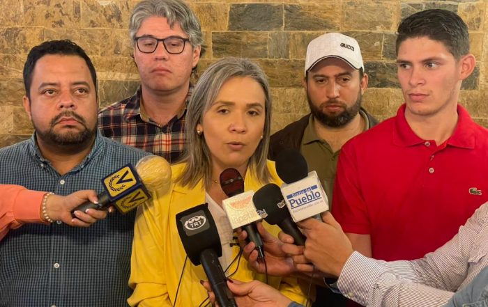 Karim Vera: Tachirenses intentan sobrevivir a constantes cortes de servicios no programados