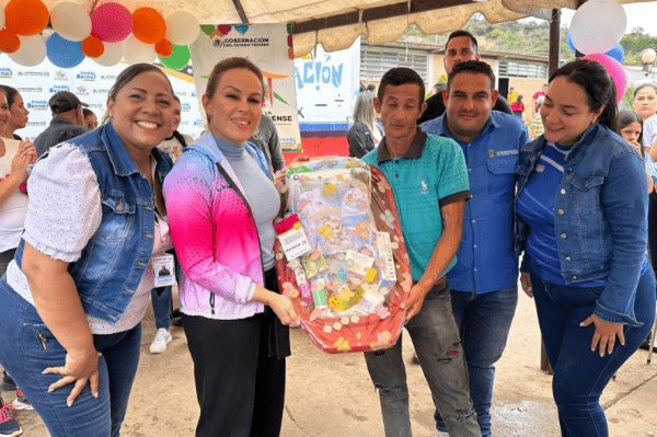  El Hato de la Virgen recibió jornada 29 de la Fundación Familia Tachirense⁣