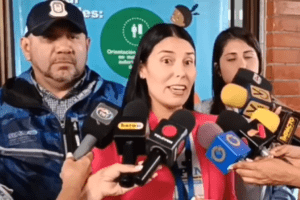 Ana Valera acudió al citatorio del Ministerio Público