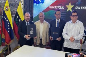 Acuerdo de hermanamiento entre cucuta y san criatóbal