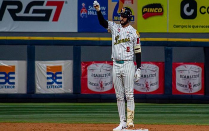 Josè Rondòn 300 Hits en la LVBP