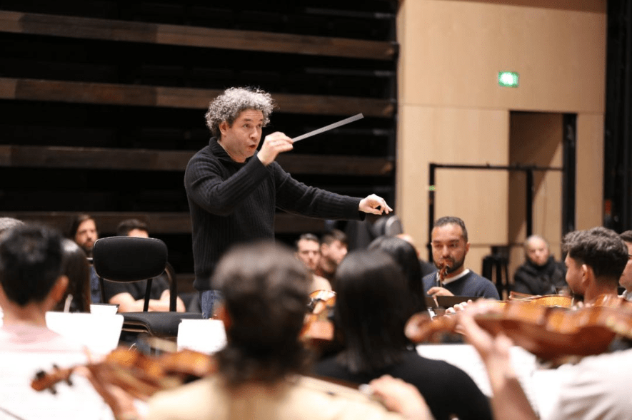 Gustavo Dudamel 50 aniversario El Sitema